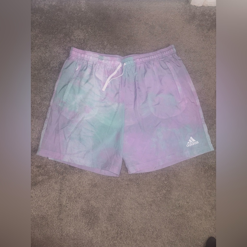 Adidas‎ Essentials Tie Dye Multi Sports Shorts Men's 2XL Mesh
Lined Zip Pockets